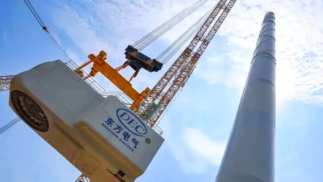 Dongfang Electric'in 310 Metre Kanat Çaplı Denizüstü Rüzgar Türbini: Dünya Rekoru ve Sürdürülebilirlik Etkileri