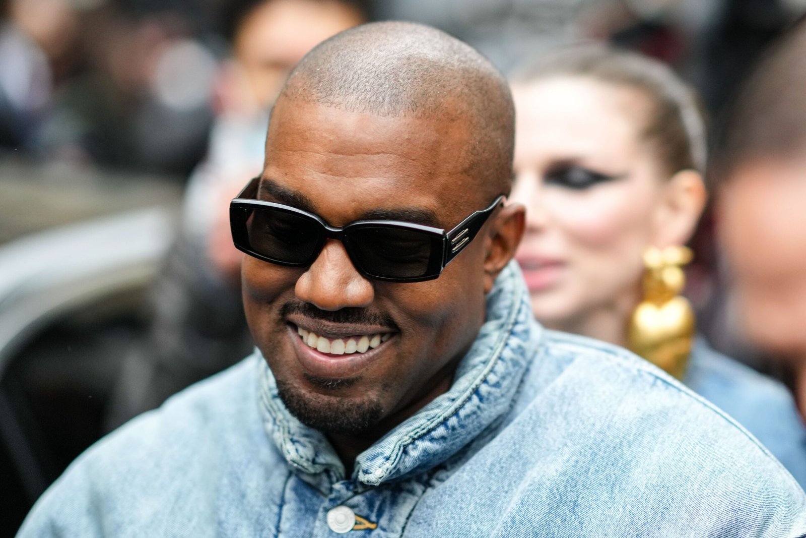 İçeriden İnsanlar Milyonlarca Para Kazanıyor gibi Görünüyor: Ye, Önceden Kanye West Olarak Bilinen Kişi, ‘Görünen Olarak’ YZY Token’ı Coinforge