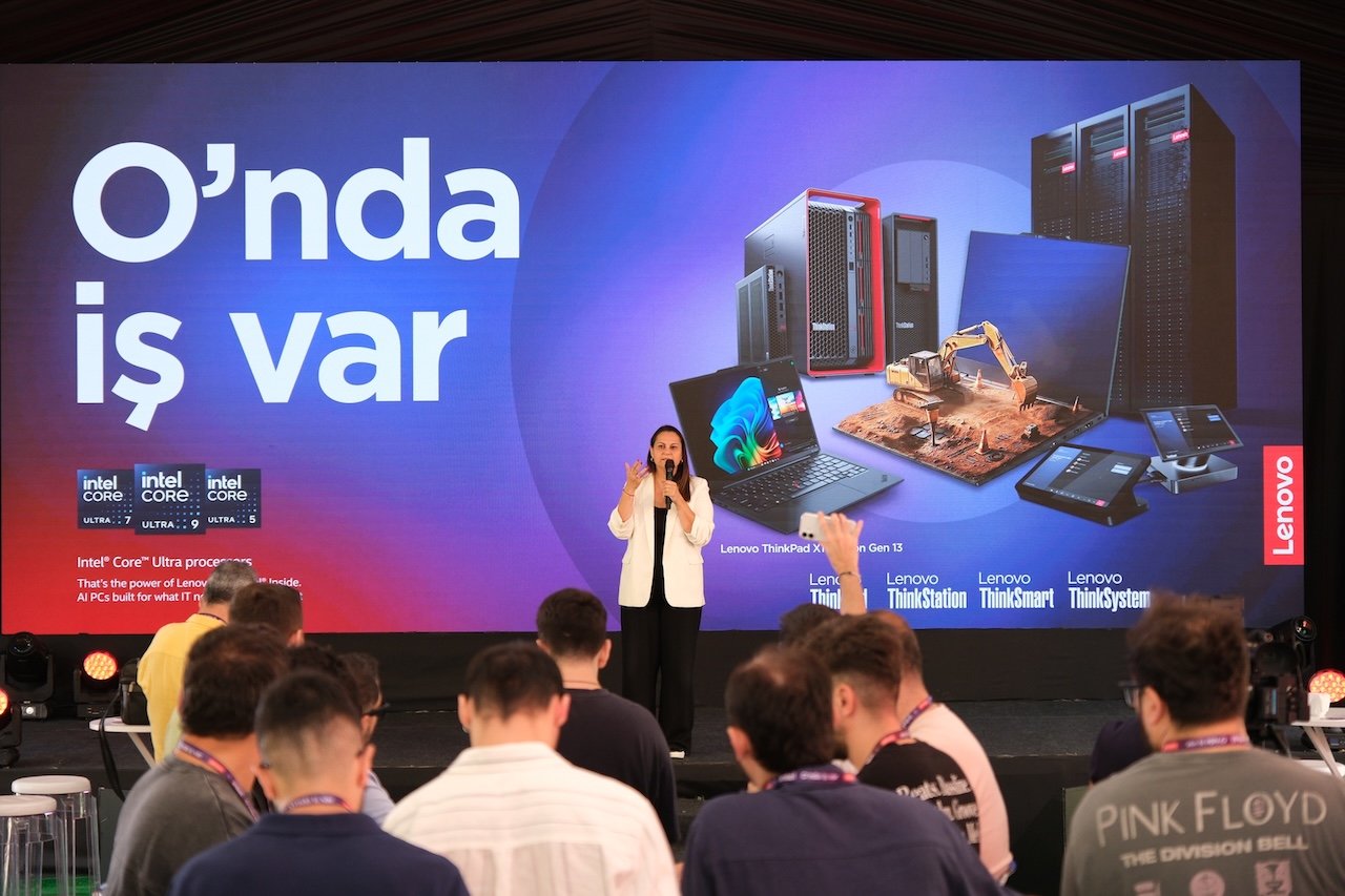 Lenovo Think Ürün Ailesiyle Yapay Zeka Destekli İş Akışlarını Güçlendirmek