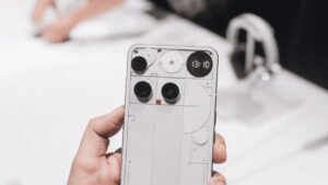 Phone 3 Lancman: Doğruluk Skandalı ve Lisanslı Fotoğraflar Üzerine Bir İnceleme