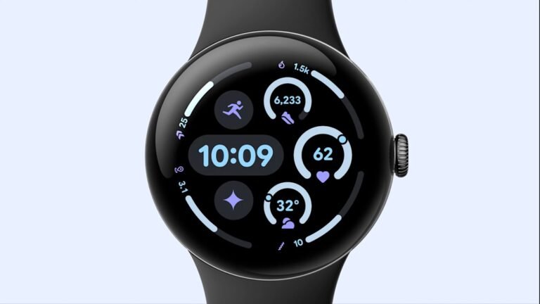 Play Store Güncellemesiyle Wear OS Saatlerinde Pil Dostu Uyarılar: Kadran Seçimini Kolaylaştırın