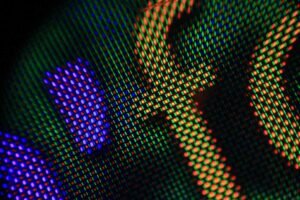 ADS Pro: Çinli Ekran Üreticisinin Yeni Nesil IPS LCD Teknolojisiyle Büyüleyen Giriş