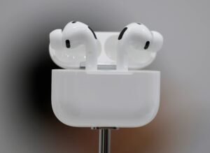 AirPods Pro 3 ile Ses Deneyiminde Yeni Bir Denge: Tasarım, Sağlık Takibi ve Uzamsal Ses