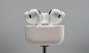 AirPods Pro 3 Kutusunda Şarj Kablosu Olmuyor: Çevresel Malzeme Kararı ve Detaylar