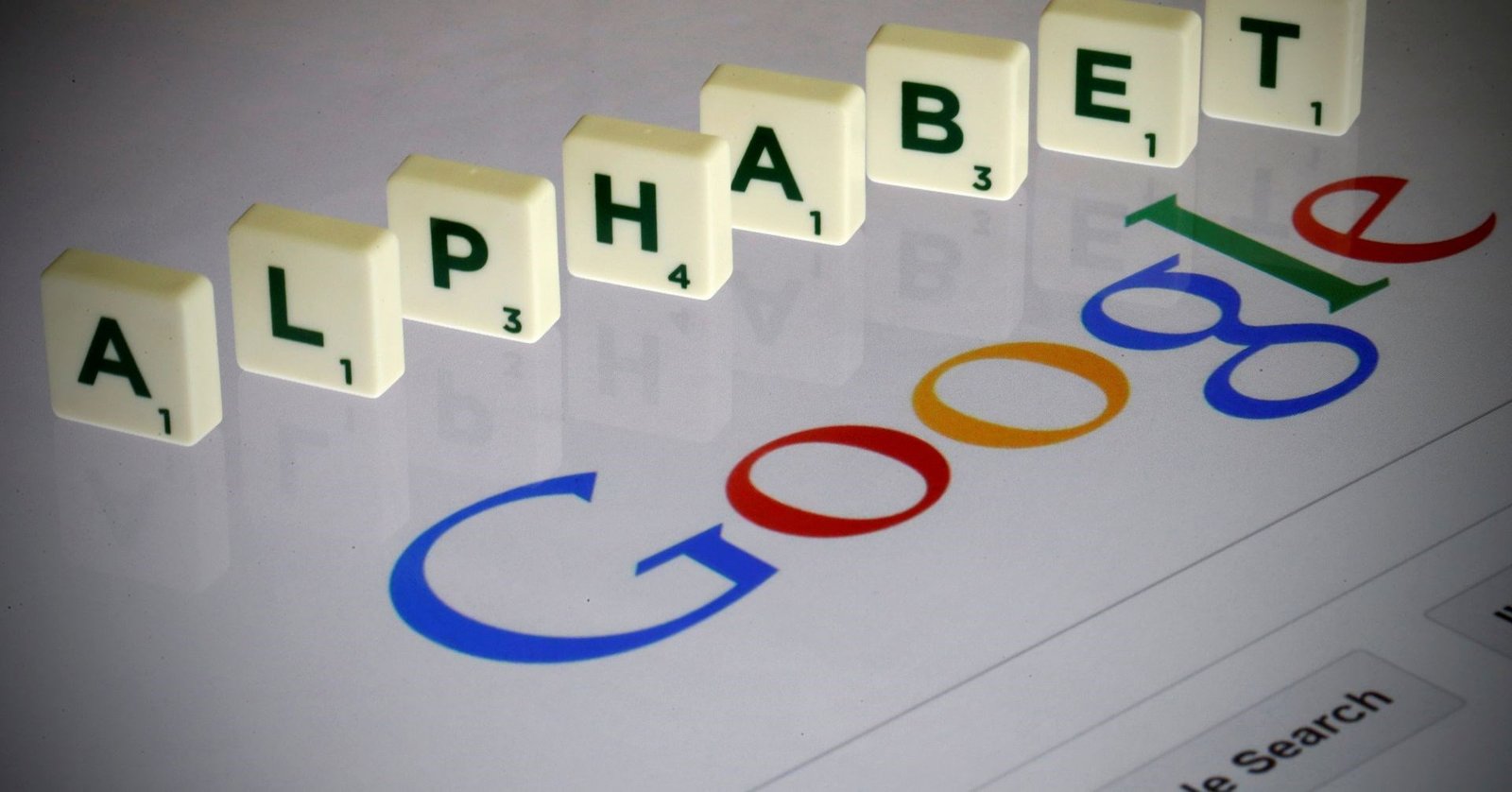 Alphabet: 3 Trilyon Dolarlık Piyasa Değeriyle Teknoloji Devi Büyümeye Devam Ediyor