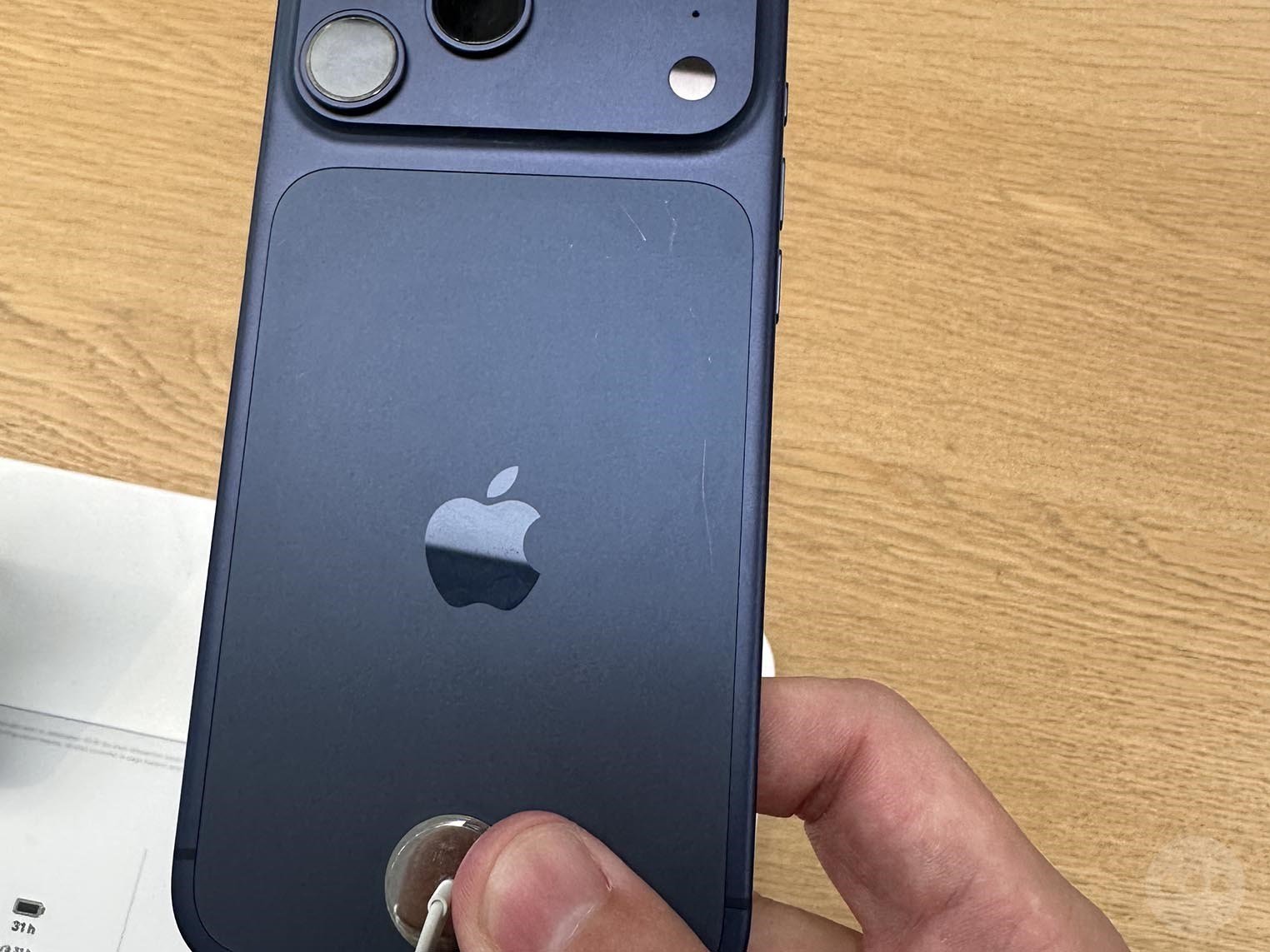 Apple iPhone 17 Serisi Çizilme Sorunları: Çin'de Yeni Kaplama Hızla Eleştiri Gördü