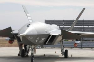 Bayraktar Kızılelma ve TOLUN Entegrasyonu: İlk Bağlı Uçuş Testinin Detayları