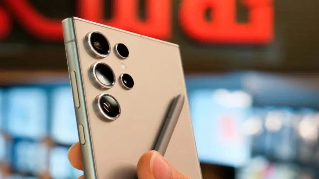 Galaxy S26 Ultra ile Köşelerin Yeniden Şekillenmesi: Boyutlar ve Tasarımın Geleceğe Dönük İşaretleri