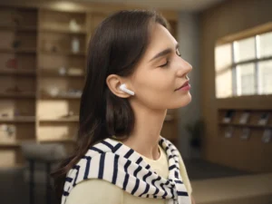 Huawei FreeBuds SE 4: Uzun pil, akıllı gürültü engelleme ve dayanıklı tasarım