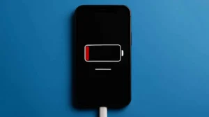 iOS 26 Pil Tüketimini Anlamak: Liquid Glass ve Enerji Tasarrufu İçin Pratik Çözümler