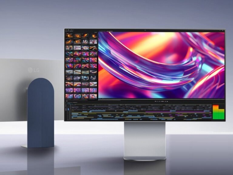 LG UltraFine 6K 32U990A: Thunderbolt 5 Desteğindeki İlk 6K Monitörün Özellikleri ve Fiyatı