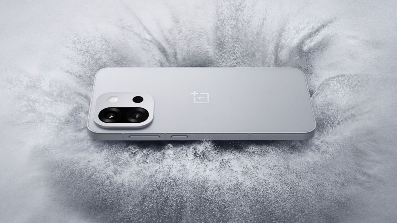 OnePlus 15 Sızıntıları: Tasarım ve Özelliklerde Yeni Denge
