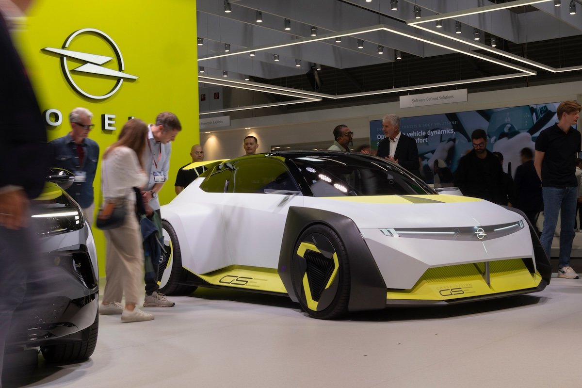 Opel IAA Mobility 2025: GSE Vizyonu ve Mokka GSE ile Grandland Electric’in Öne Çıkanlarına Yolculuk