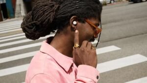 Pixel Buds Pro 2 Güncellemesiyle Akıllı Ses ve Hareket Kontrolleri Yeniden Şekilleniyor