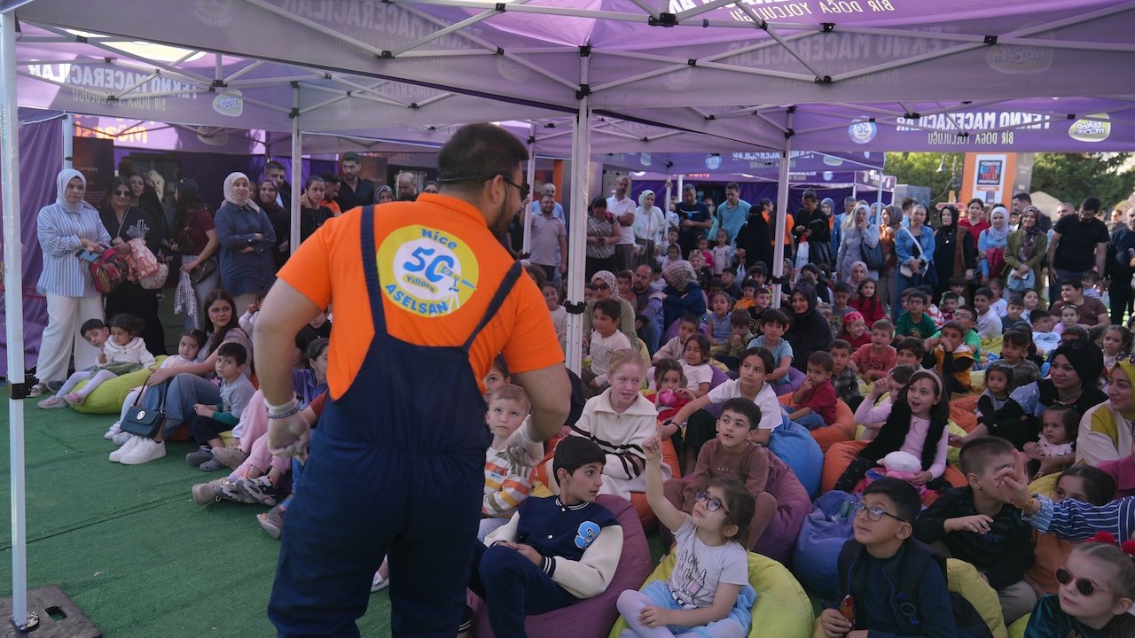 ASELSAN Tekno Macera Tırı: Türkiye’nin dört bir yanını keşfeden bilim ve teknoloji yolculuğu