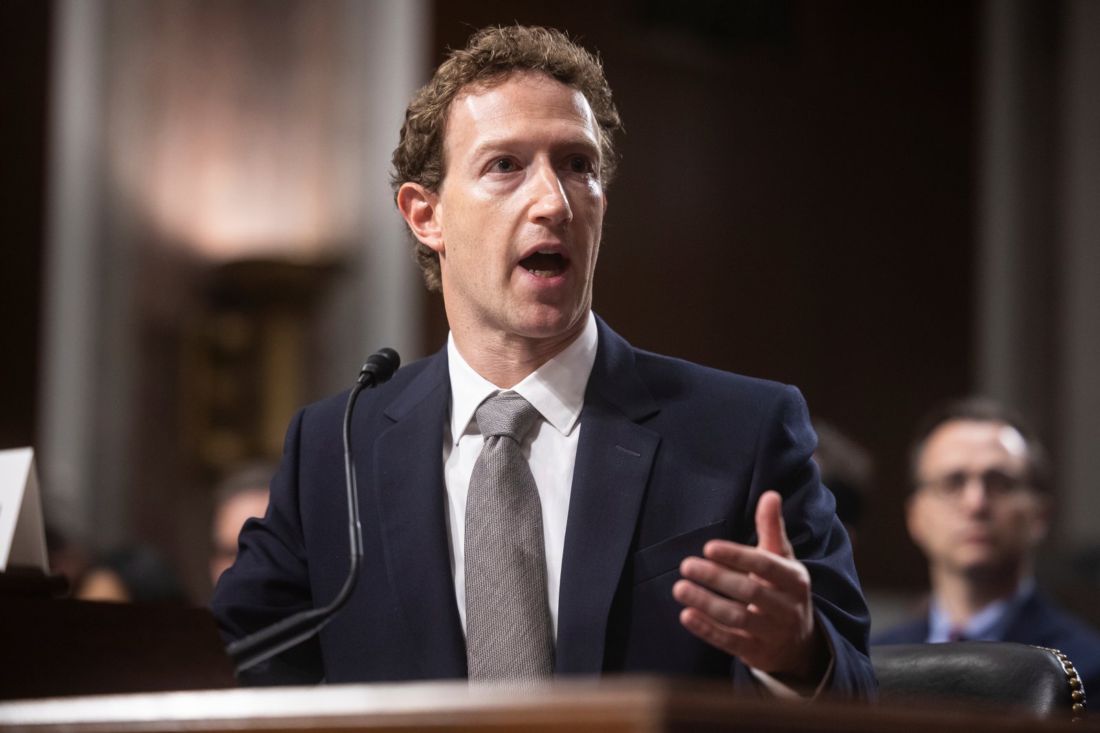 Dijital Zihin Sağlığı ve Yönetici Sorumluluğu: Ocak 2025’teki Mahkeme Salonu