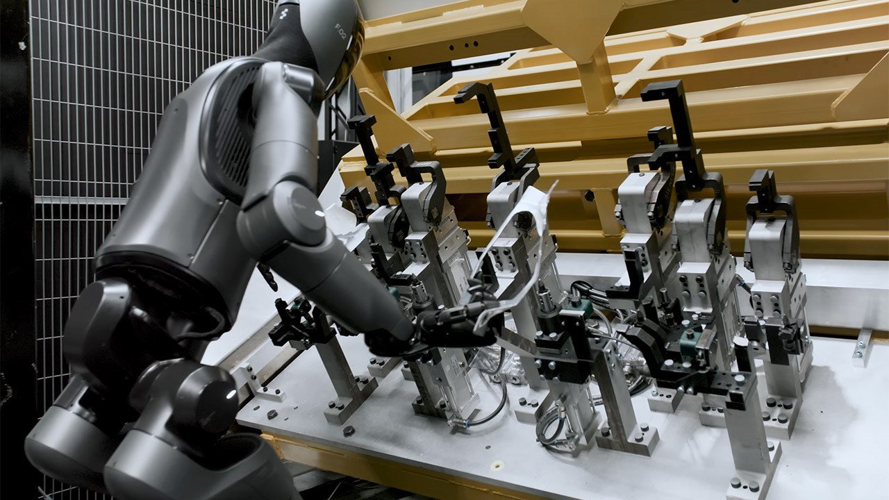 Figure AI ve BMW İş Birliği: Sürekli Çalışan İnsan Benzeri Robotlar ve Gelecek Yaklaşımları