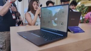 Humain Horizon Pro: Yapay Zeka Temelli PC Devrimi ve Geleceğin İş Uygulamaları