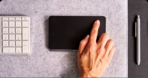 HyperSpace Trackpad Pro: Windows İçin Yeni Nesil Giriş Paylaşan Dokunmatik Deneyim