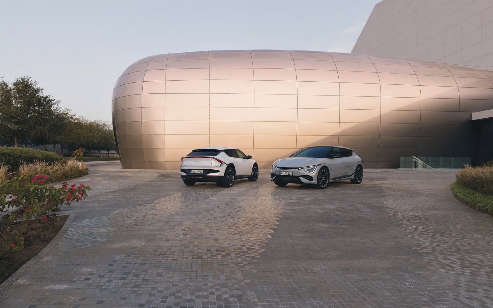 Kia Ekim 2025 Fiyat Analizi: EV3 ve EV9 Sabit, Diğer Modellerde Zamlı Tarifeler