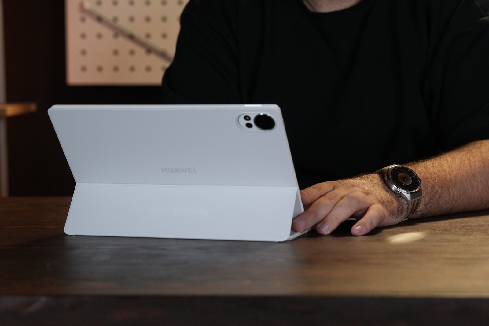 MatePad 12X PaperMatte Edition İnceleme: Güneş Altında Büyüleyen Ekran ve Kalem Ustalarıyla Üstün Performans