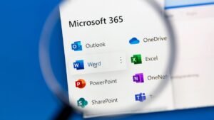 Microsoft 365 Premium ile Copilot Pro: Aile Paketinde Yapay Zeka Destekli Verimlilik