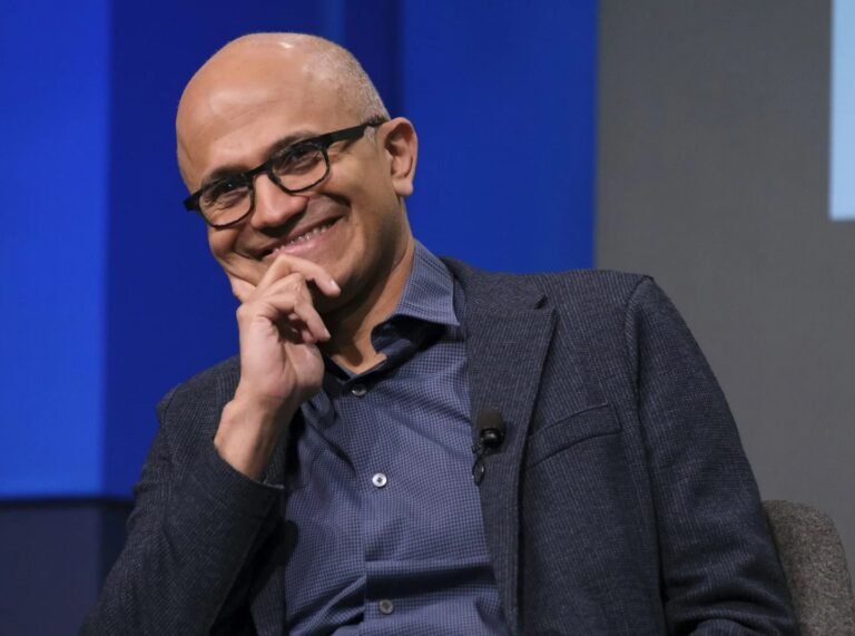 Microsoft’un 2025 Finansal Sonuçları ve Yeniden Yapılanma Yolculuğu