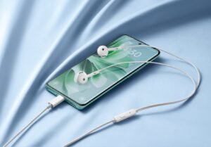 OnePlus Half In-Ear Type-C: Yarı Kulak İçi Ses Deneyimini Yeniden Tanımlıyor