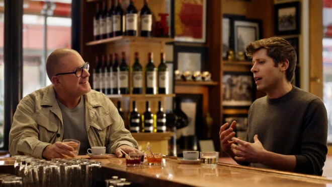 OpenAI ve Jony Ive İşbirliği: Taşınabilir Yapay Zeka Cihazında Gecikme ve Proje Sorunları