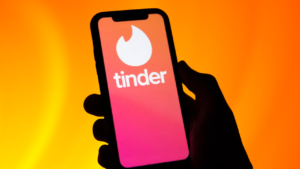 Tinder’da Yüz Tanıma Zorunluluğu: Güvenlik İçin Yeni Bir Adım
