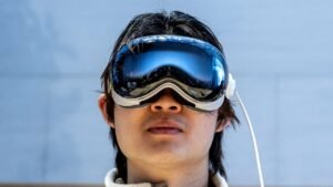 Vision Pro Güncellemesi: Wi‑Fi 6 ve 2nm R2 Çipiyle Dikkat Çeken FCC Belgeleri