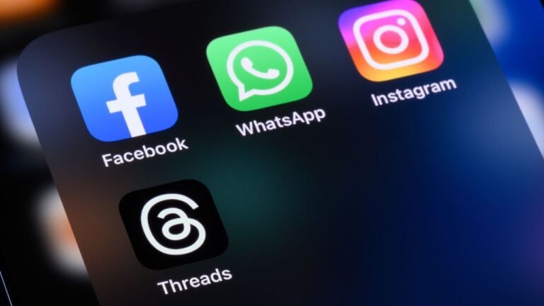 WhatsApp Profilini Yeniden Şekillendiren Kapak Fotoğrafı Özelliği Denemede: Kişisel Hesaplar İçin Geçici Gelecek