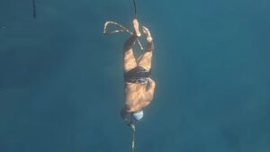 56 Metrelik Dondurucu Suda Tek Nefeste Rekor: İsviçreli Dalgıç Waldemar Bruderer’in Buz Altı Zaferi