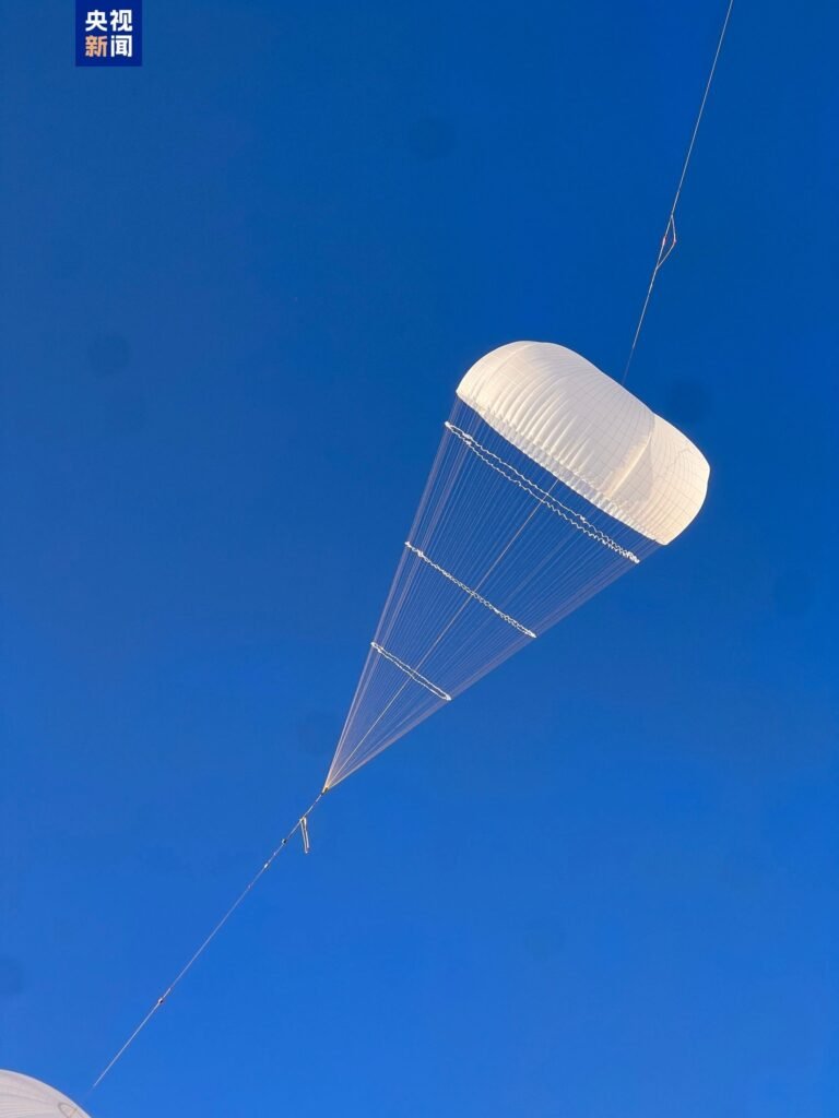 Çin’in Yüksek İrtifa Uçurtmasıyla Yenilenebilir Enerji Devrimi: Testler Başarıyla Tamamlandı