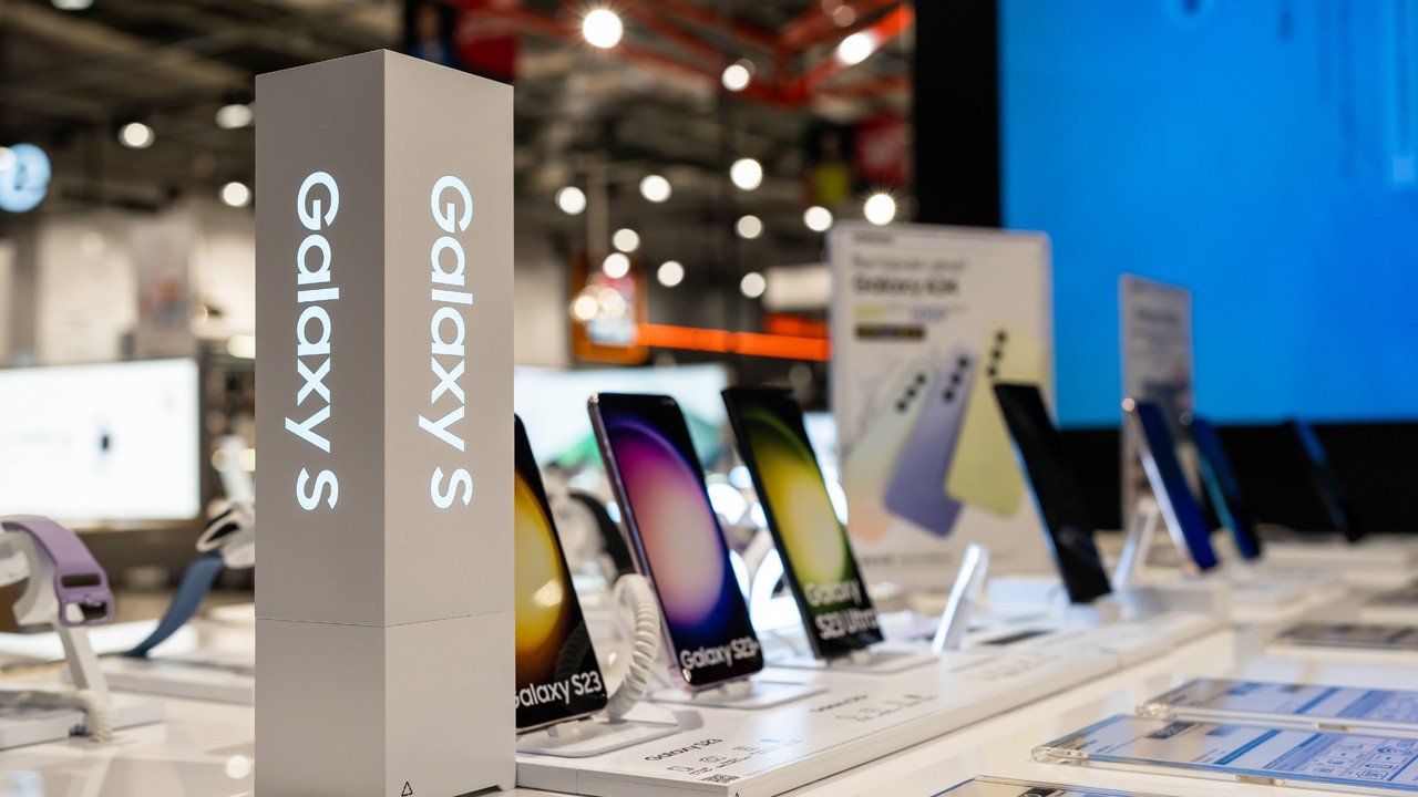Galaxy S26 Plus: Tasarımda S- Şekilde Yenilikler ve Sızdırılan Boyutlar