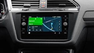 Google Haritalar: Android Auto İçin Görsel Düzenleme ve Geliştirilmiş Pil Tasarrufu Modu