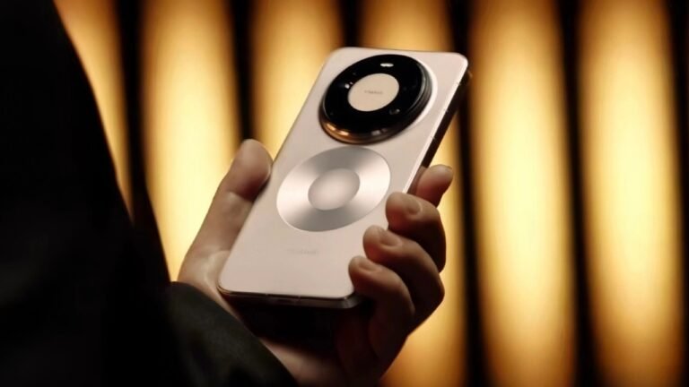 Huawei’nin Muhteşem Cuma Kampanyası: Katlanabilir Mate X6’dan Tabletler ve Akıllı Saatlere Büyük Avantajlar