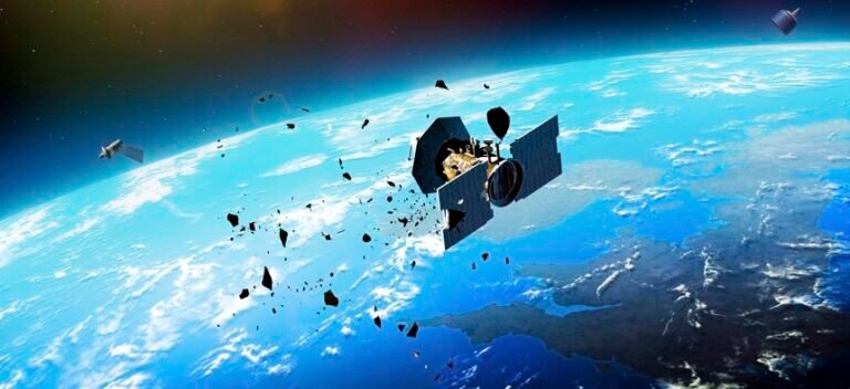 Shenzhou-20 Görevinde Uzay Çöpü Riski ve Alternatif Dönüş Stratejileri