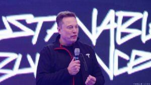 Tesla Gelişmeleri: Musk’ın Otonom Sürüş Hedefleri ve Cybercab ile Optimus’un Büyük Vurgusu