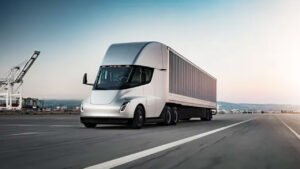 Tesla Semi İçin Yeniden Tasarım: Verimlilik ve Aerodinamikte Yeni Bir Dönem