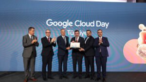 Türkiye’ye Özel Google Cloud Bölgesiyle Dönüşümün Yeni Dalgası: Turkcell İş Birliğiyle Yurt İçi Veri Egemenliği ve Düşük Gecikme