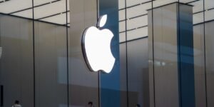 Apple’da Üst Düzey Değişimler: Yönetim Kadrosunda Yoğunlaşıp Stratejik Odaklar Yeniden Şekilleniyor