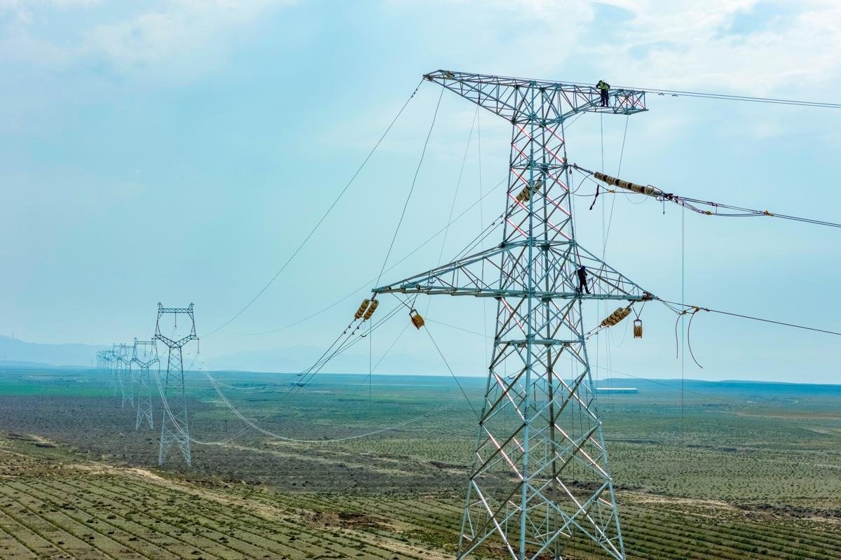 Batı-Doğu Enerji Koridoru: Baiyin Hattı ile Türkiye Benzeri Olmayan UHV İletim Başarısı