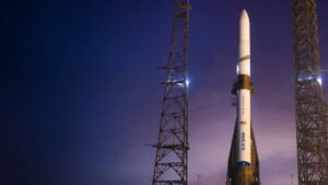 Blue Origin’in New Glenn Girişimi: Üretim Hızı, Hedefler ve 2026 Planları