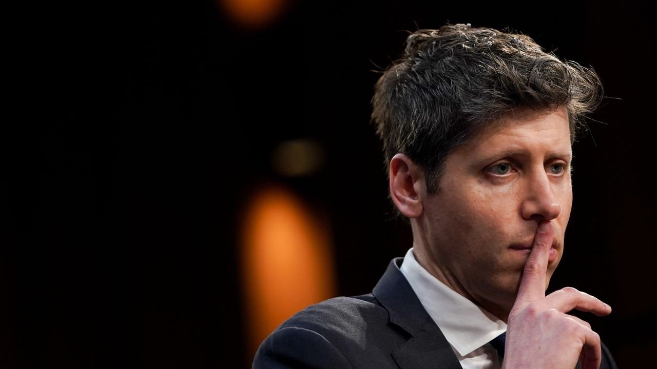 ChatGPT ve Gemini Arasındaki Rekabet: Pazar Dinamiklerinde Yeni Dönem