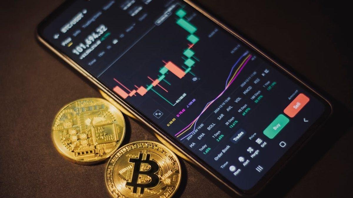 Fiyat Farklarının Arkasındaki Mantık: Uygulamalar Arası Gecikme ve Fiyatlandırma Farkları