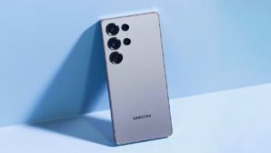 Galaxy S26 Ultra Renk Devrimi: Duvar Kağıtları ve Özel Renk Stratejileri