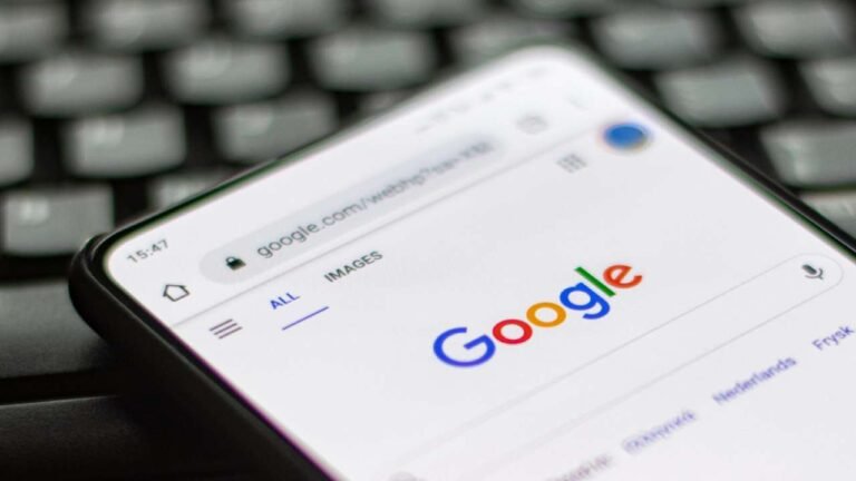 Google Arama’da Kişiselleştirme ve Şeffaf Yapay Zeka Modu: Yeni Özellikler ve Pilot Programı