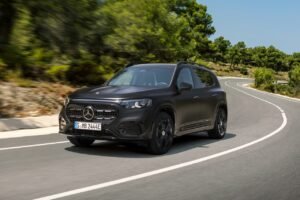 Mercedes GLB Serisi: Elektrifikasyonla Yükselen Konfor ve Akıllı Teknoloji
