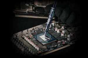 Arctic MX-7: Uygun Fiyatlı Termal Macunla Düşen Sıcaklıklar